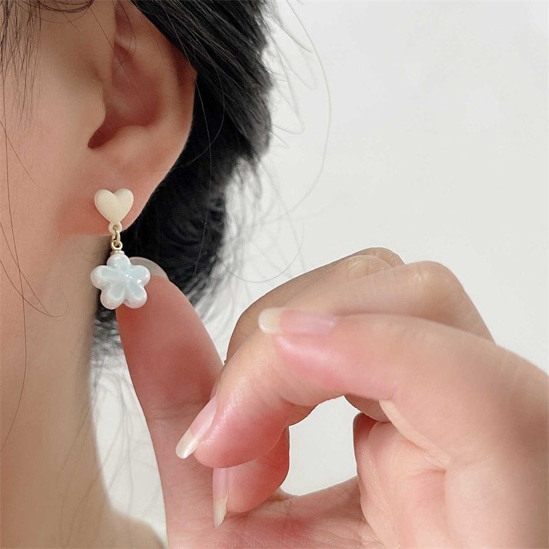 Earring / Heart Clip Drop Flower On