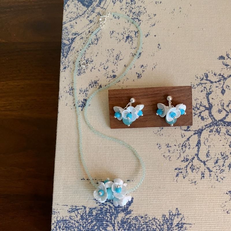 Beaded Necklace Earring / Drop Floral