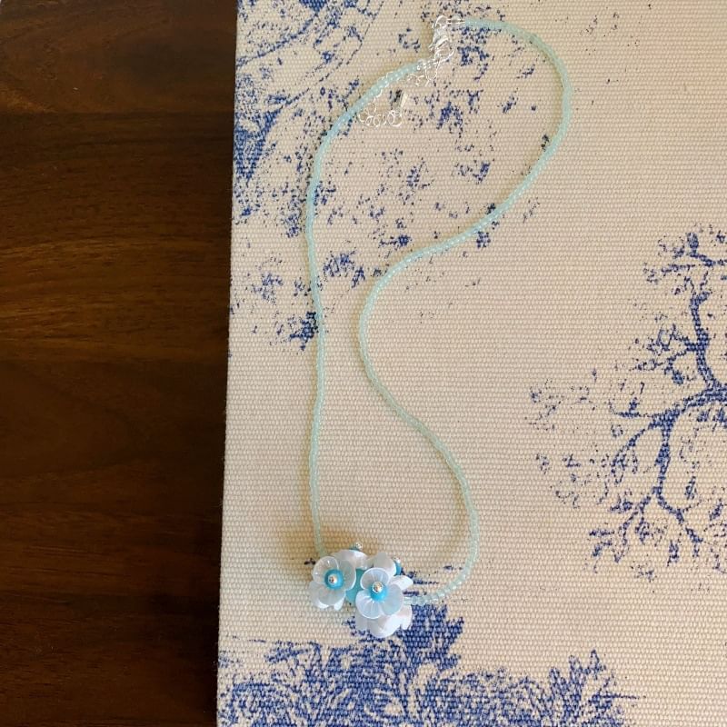 Beaded Necklace Earring / Drop Floral