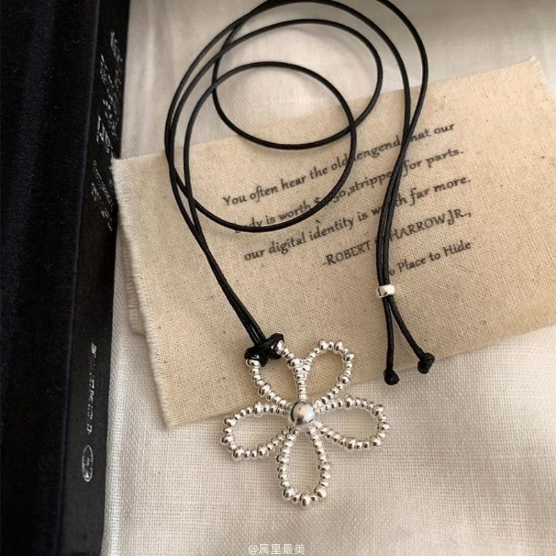 Cord Necklace Pendant Flower