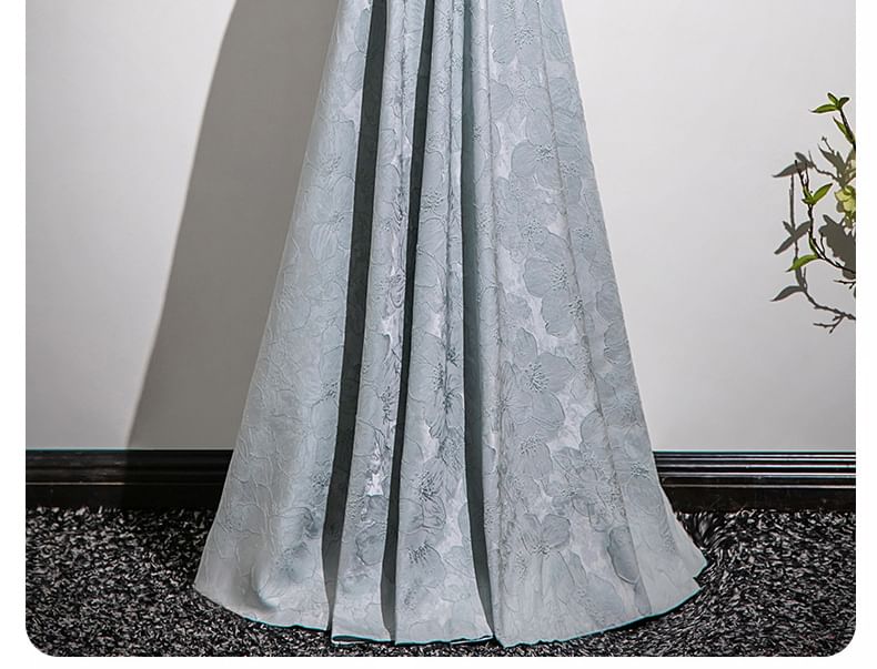 Evening Halter Crystal Neck A-Line Jacquard Fringed Faux Gown Floral