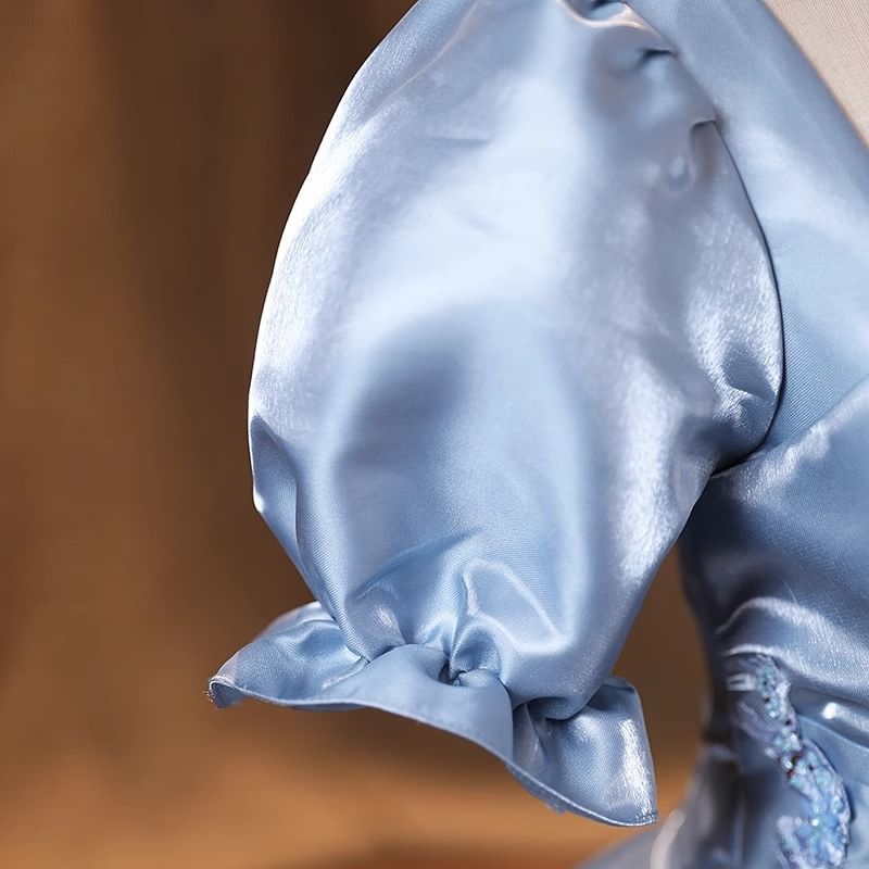 Embroidered Neck Plain Evening Gown Short-Sleeve Square Ball