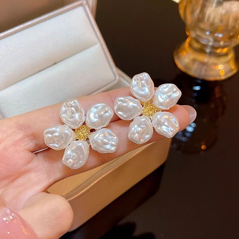 Pearl Statement Earring Floral Alloy Faux