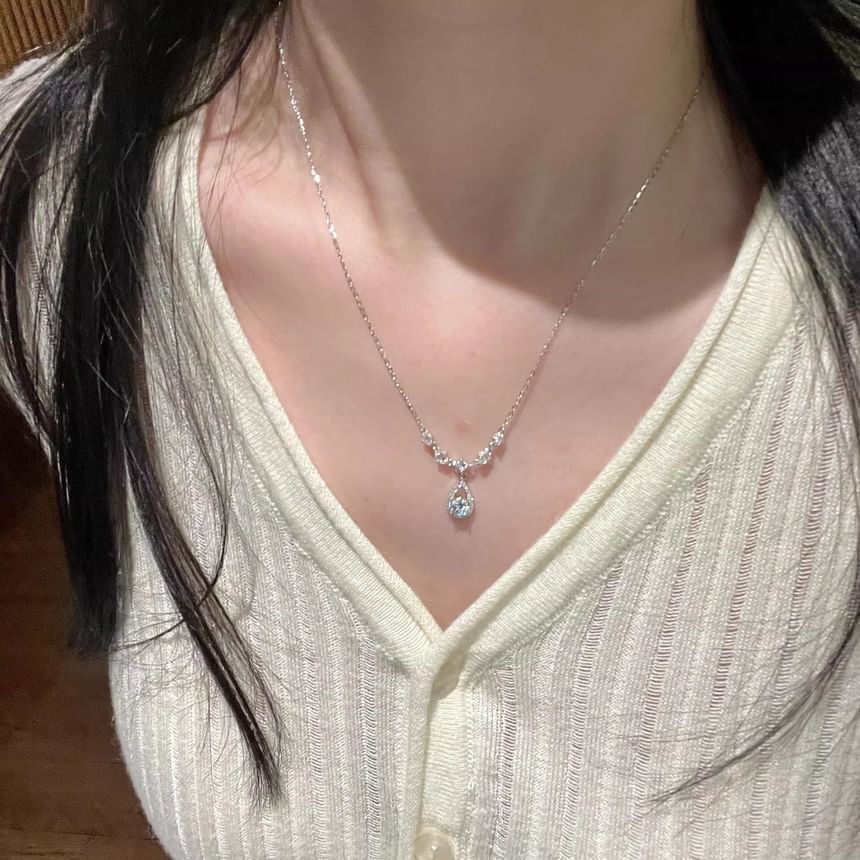 Alloy Pendant Droplet Rhinestone Necklace