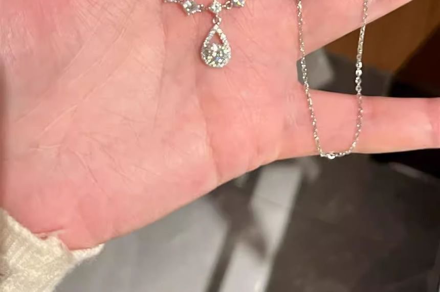 Alloy Pendant Droplet Rhinestone Necklace