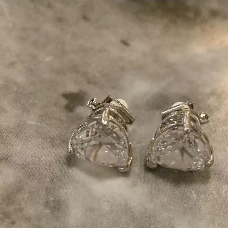 Ear 4: Heart Rhinestone Cuff Set of Alloy