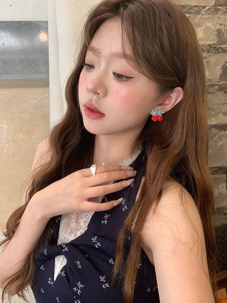 Stud Bead Earring Cherry