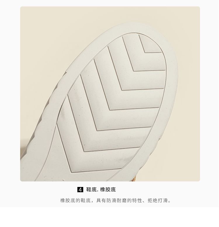 Slip-Ons Platform Buckled