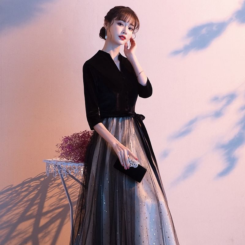 Evening Sheer Plain 3/4-Sleeve Gown V-Neck Panel A-Line