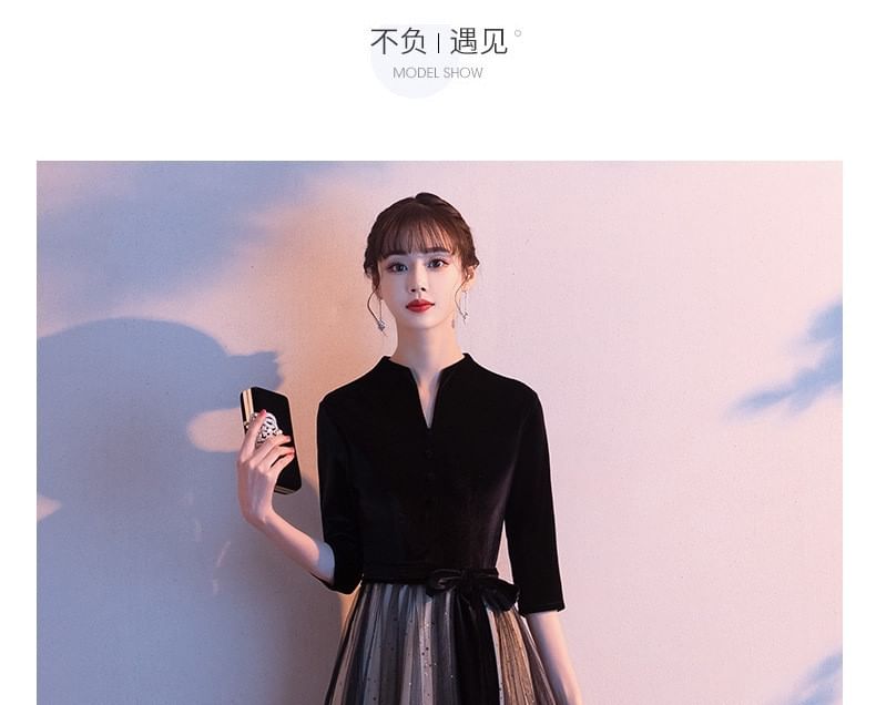 Evening Sheer Plain 3/4-Sleeve Gown V-Neck Panel A-Line