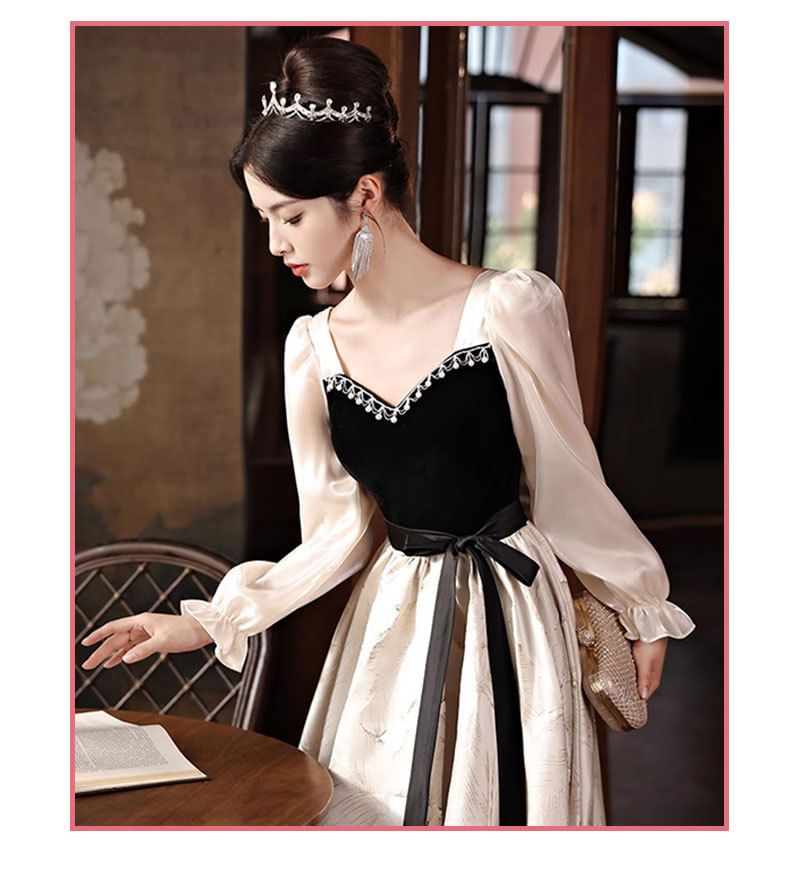 Tone Long-Sleeve Neck Evening Square Gown Two