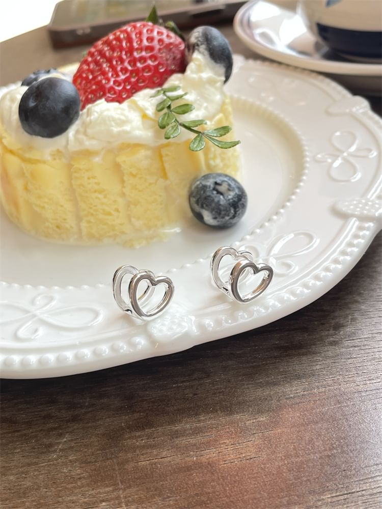 Leverback Heart Ear Stud Silver Sterling
