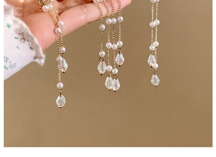 Butterfly Fringed Pearl Claw Hair Faux