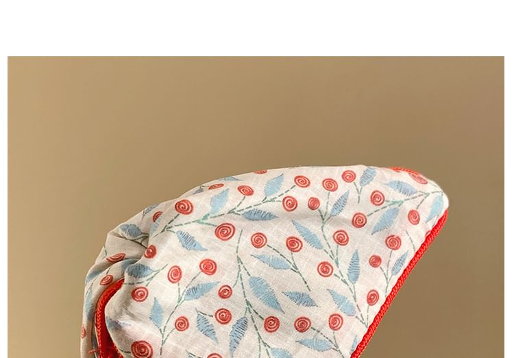 Claw Hair Print Fabric Floral