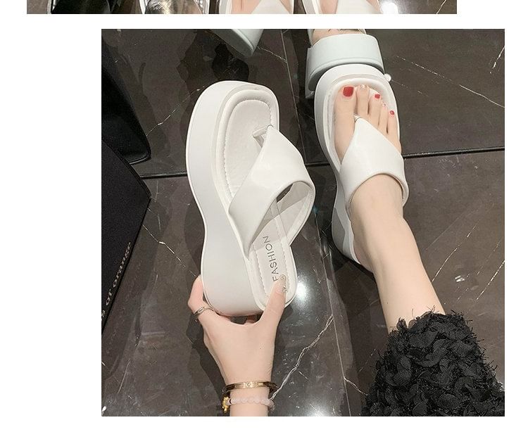 Wedge Flip-Flops Platform Heel