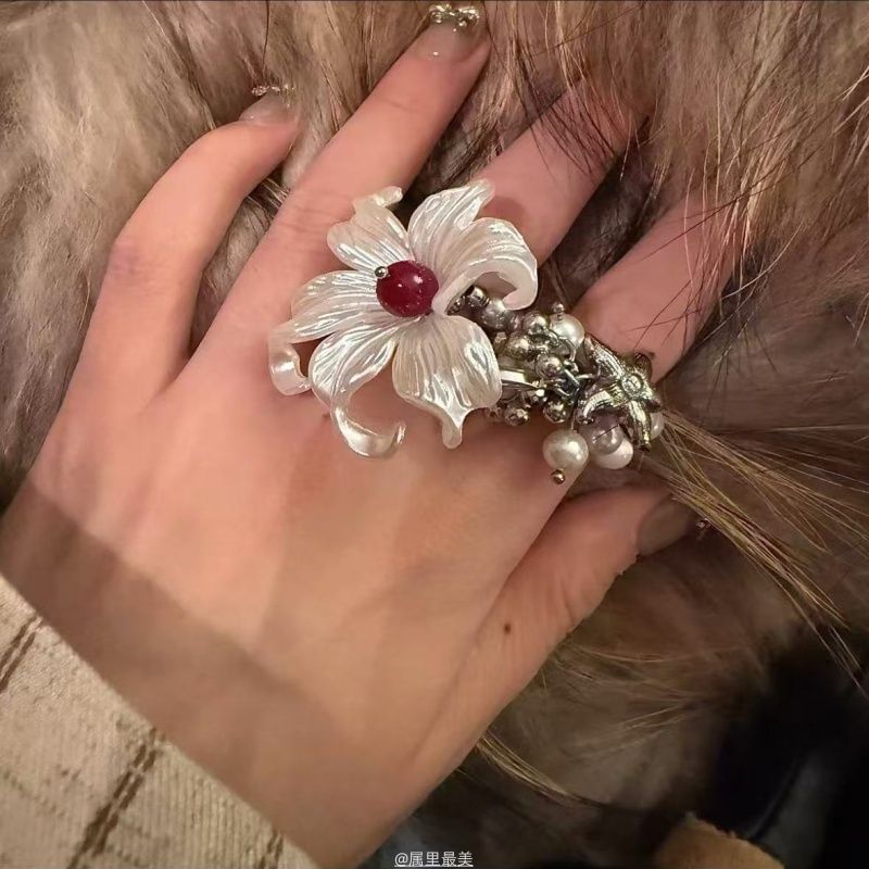 Alloy Floral Elastic Ring Faux Pearl