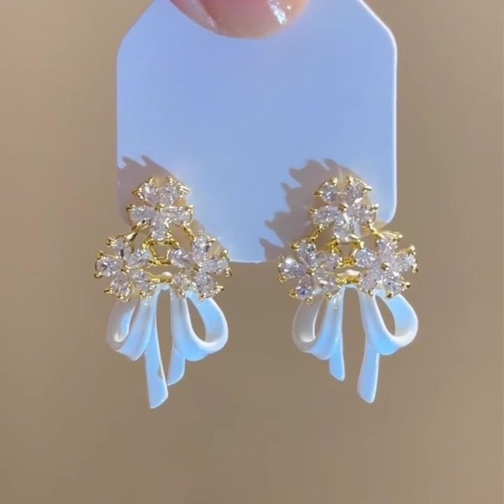Chandelier Alloy Floral Bow Rhinestone Earring