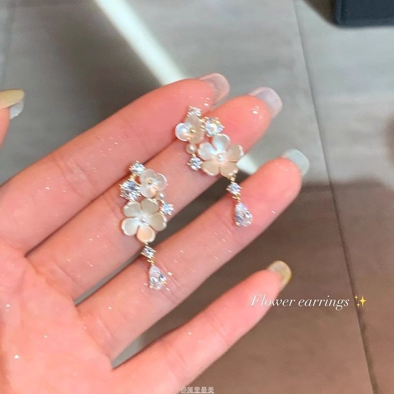 Floral Drop Alloy Earring Rhinestone