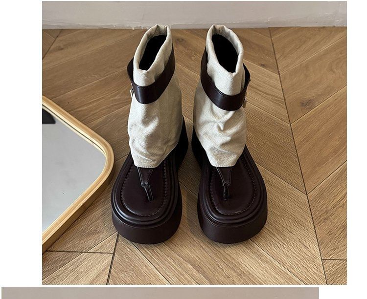 Platform Panel Padlock Boots Thong