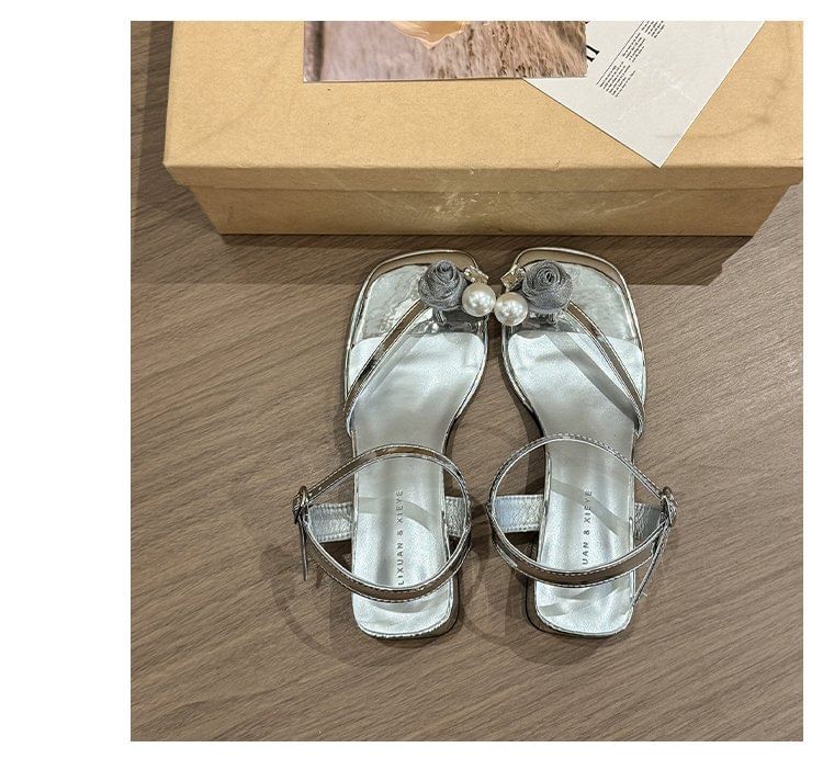 Faux Sandals Block Flower Pearl Heel