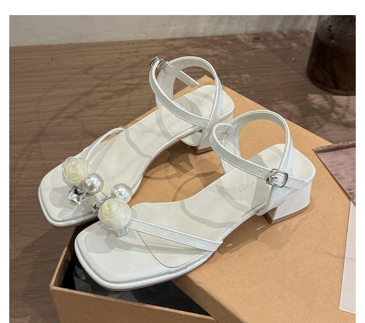 Faux Sandals Block Flower Pearl Heel