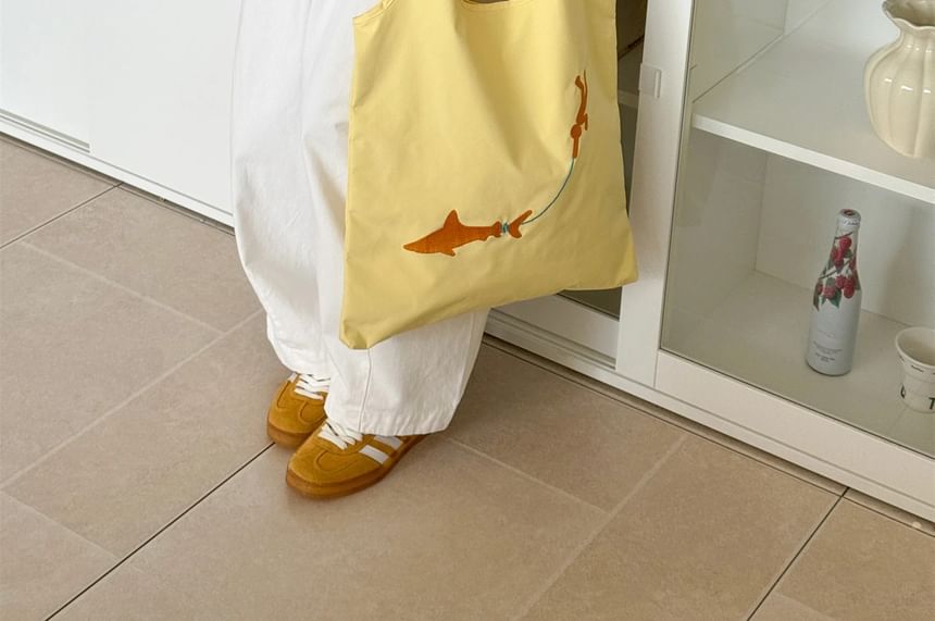 Embroidered Bag Tote Nylon