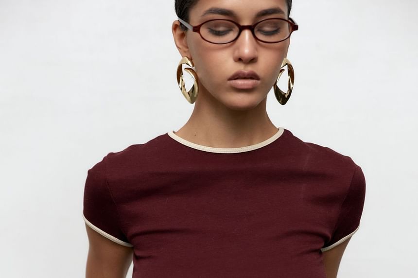 Contrast Neck Crop Trim Crew Slim Tee Fit Short-Sleeve