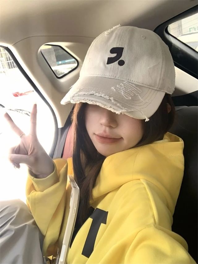 Cap Distressed Embroidered Baseball