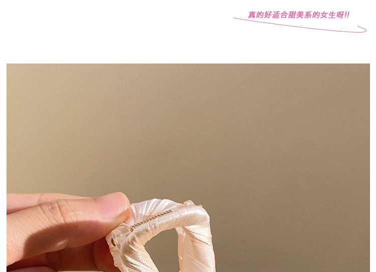 Faux Pearl Claw Hair