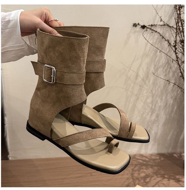 Loop Toe Wedge Hidden Short Boots