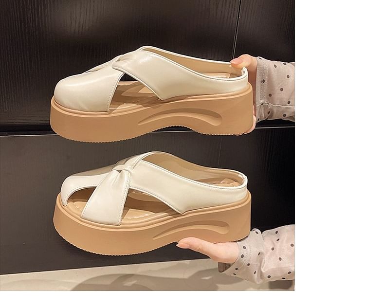 Platform Mules Plain Cross