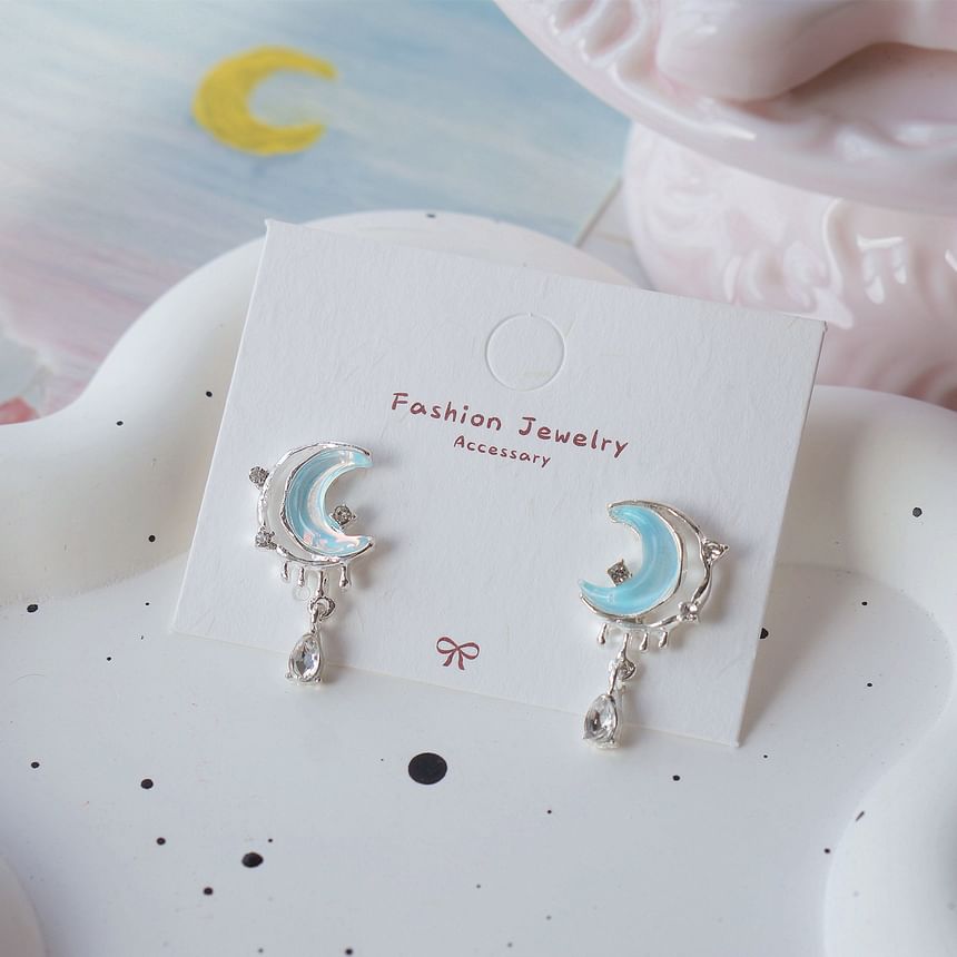 Earring Stud Asymmetrical