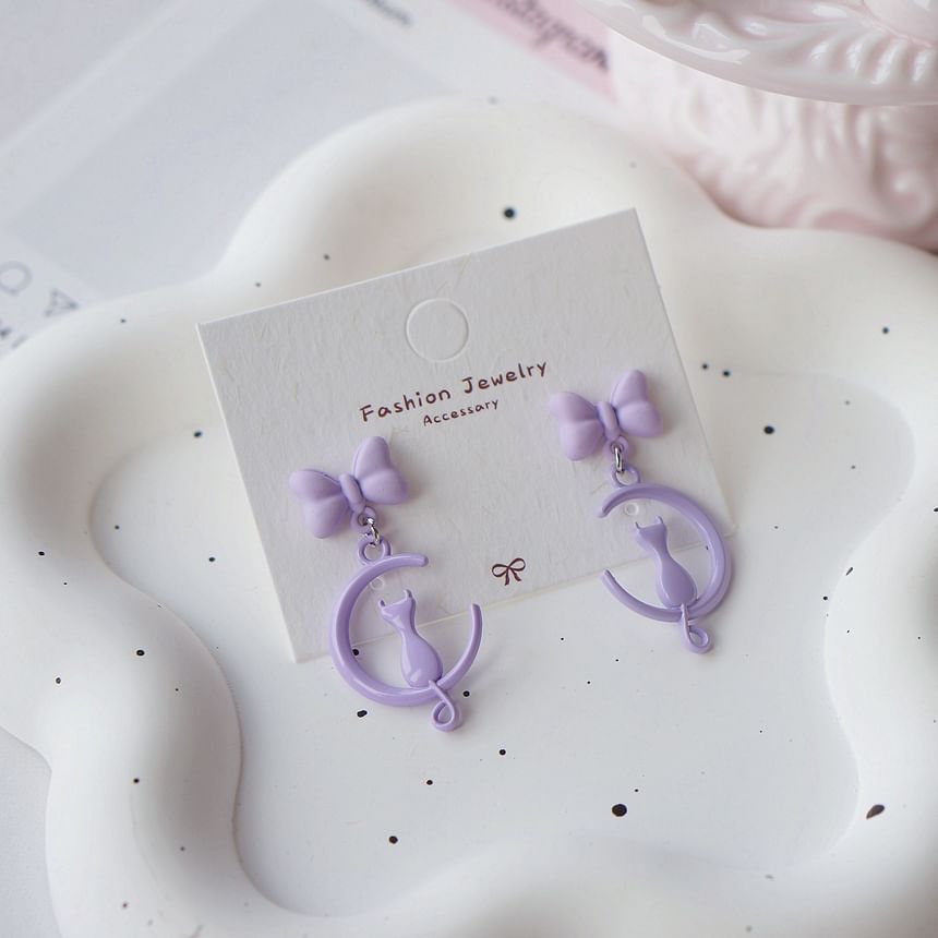 / Cat Clip Earring Moon Dangle On