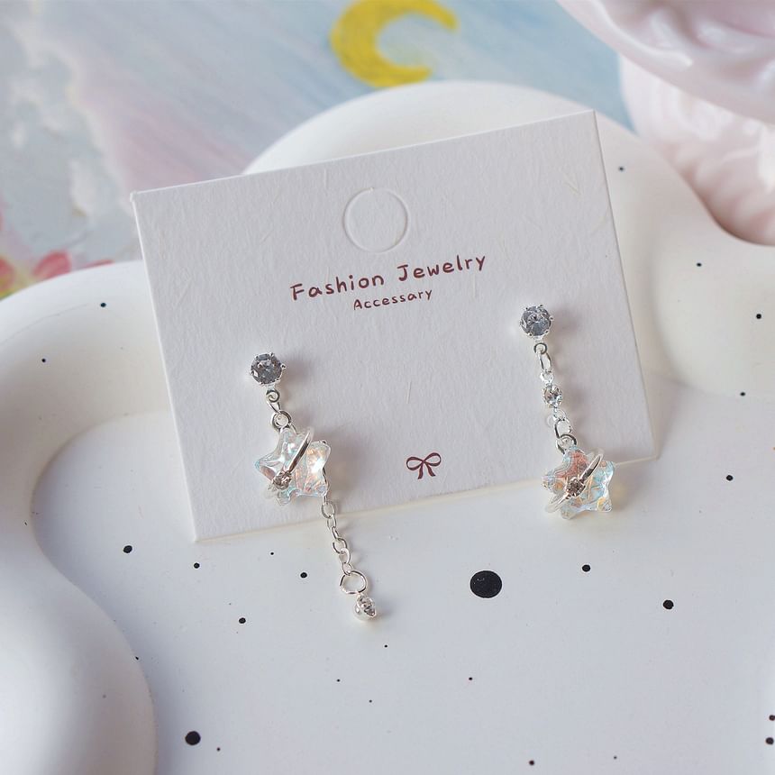 On Earring Star Asymmetrical / Dangle Clip