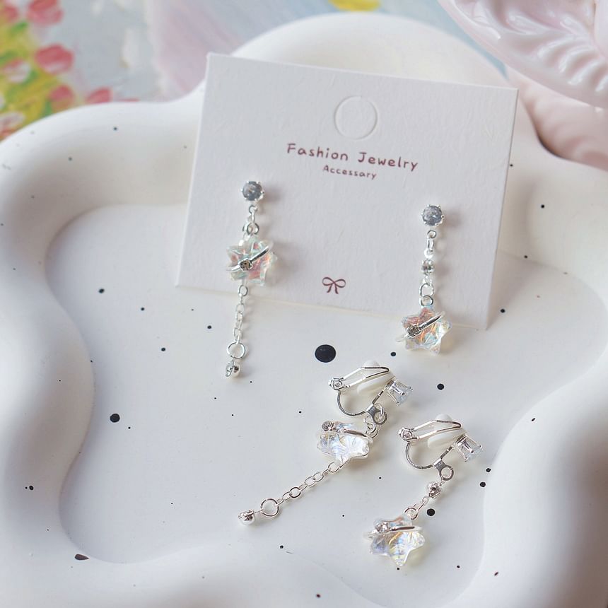 On Earring Star Asymmetrical / Dangle Clip
