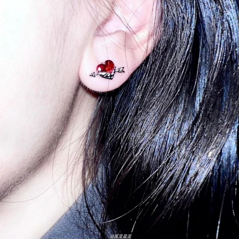 Stud Ear Heart Rhinestone