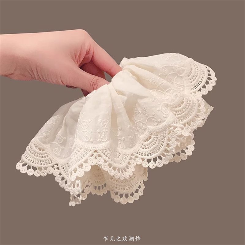 Trim Scrunchie Ruffle Lace