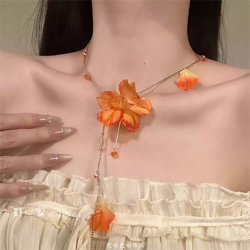 Lariat Flower Necklace Fringed