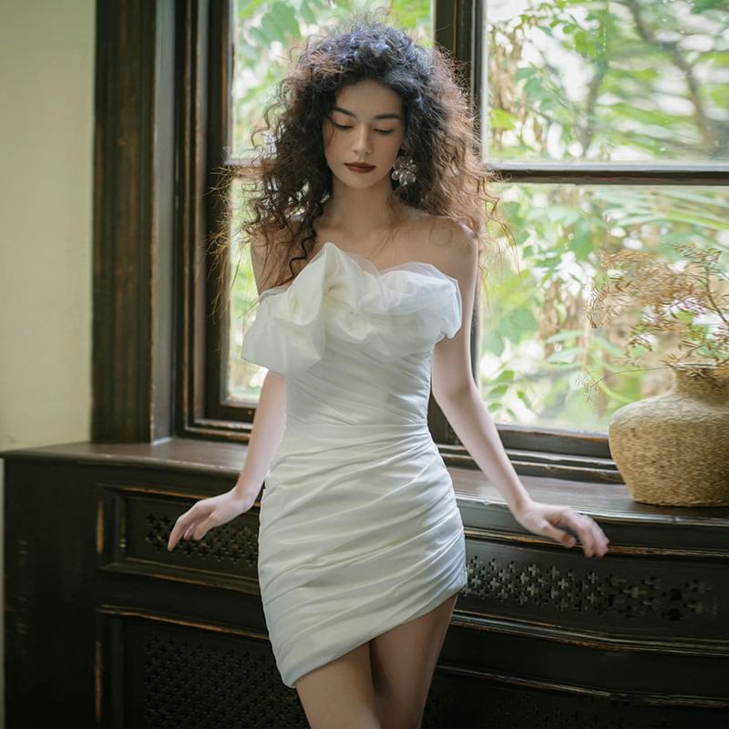 Gown Strapless Wedding Ruffle Plain Trim