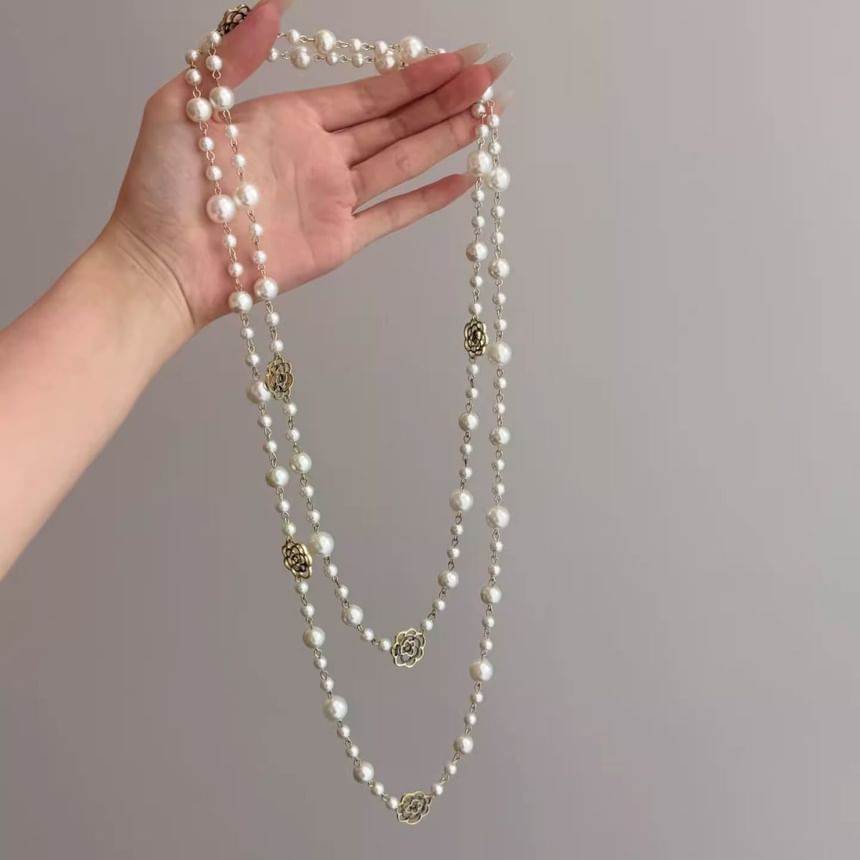 Floral Beaded Necklace