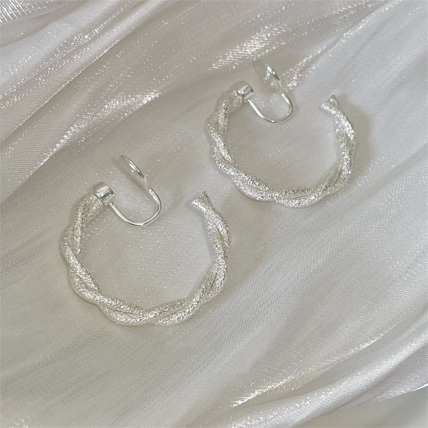 Huggie Earring Twisted