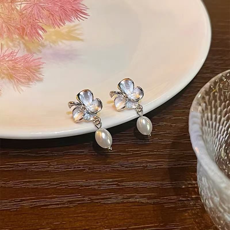 Earring Dangle Floral