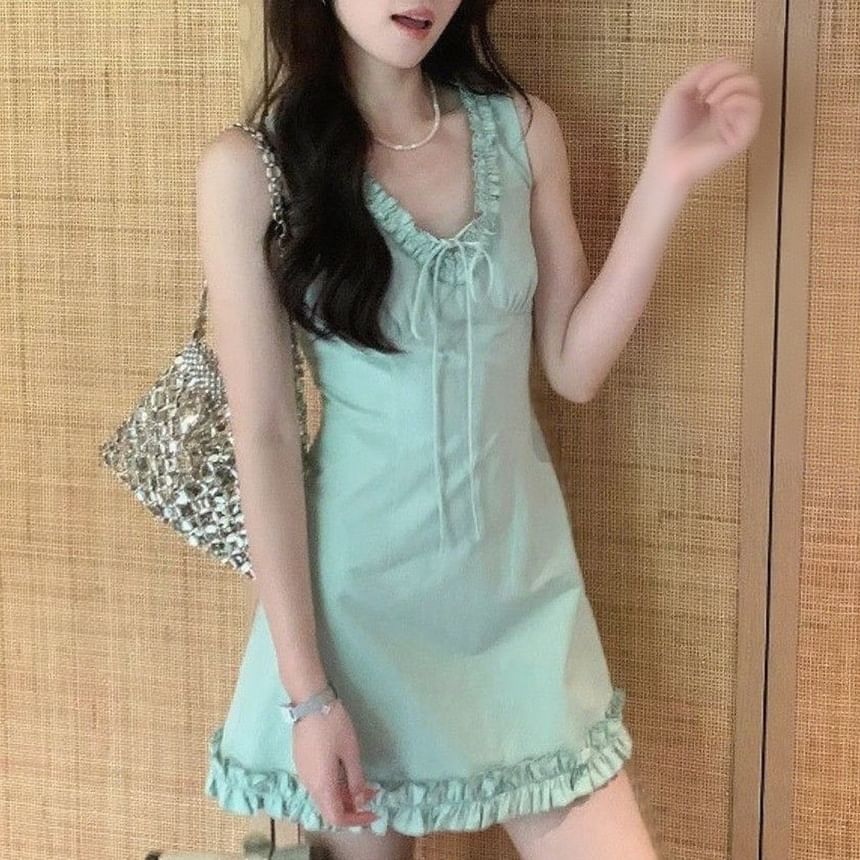 V-neck Mini Trim Dress Sleeveless Ruffle