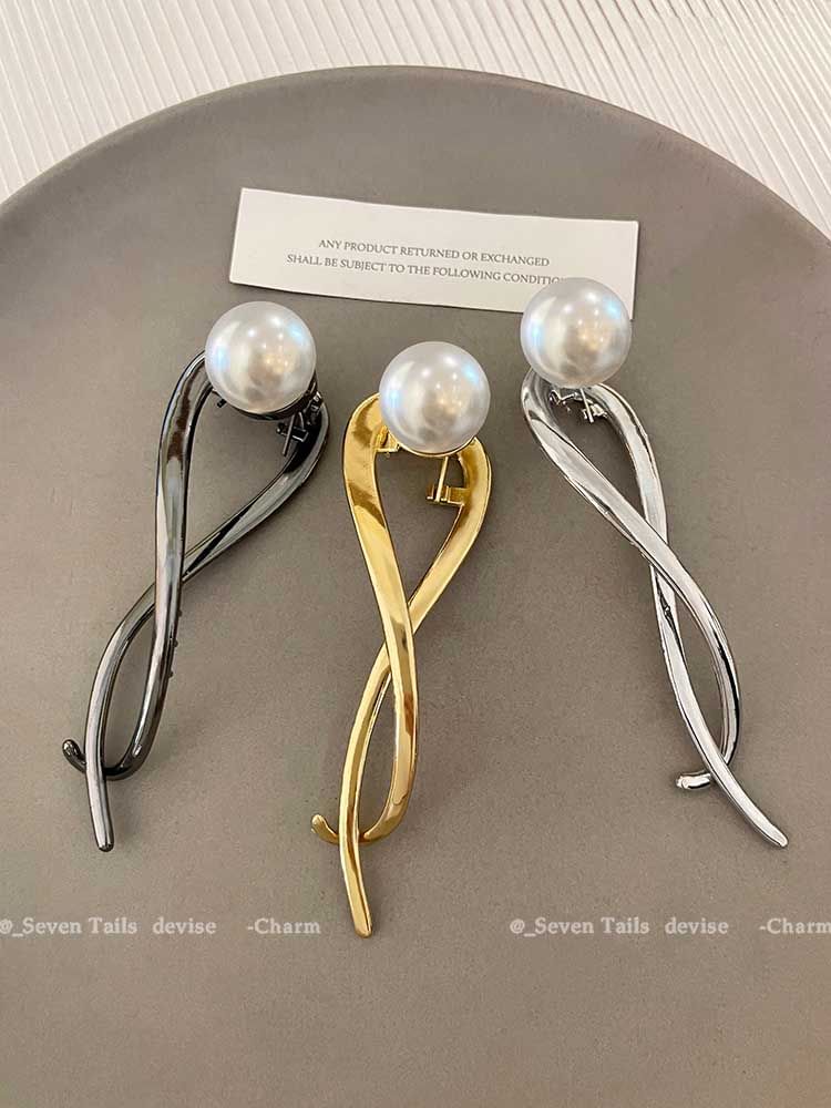 Pearl Faux Hair Clip