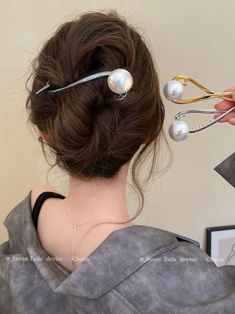 Pearl Faux Hair Clip