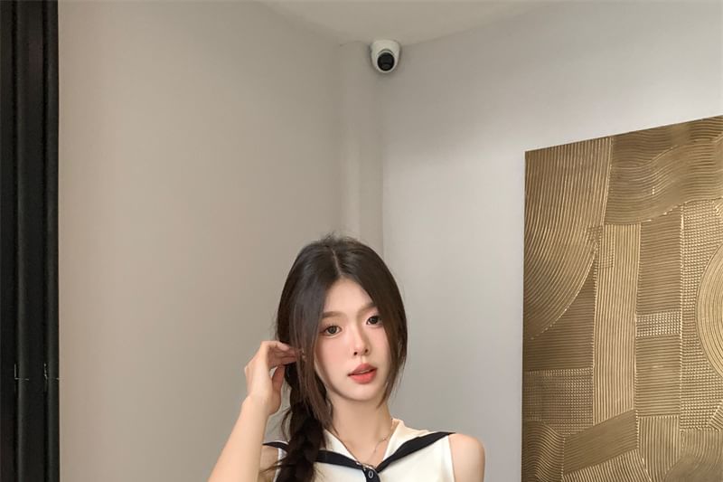 Sailor Collar Button-Up Knit Sleeveless Top