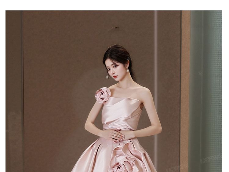 Detail Wedding Plain Gown Strapless Flower Ball