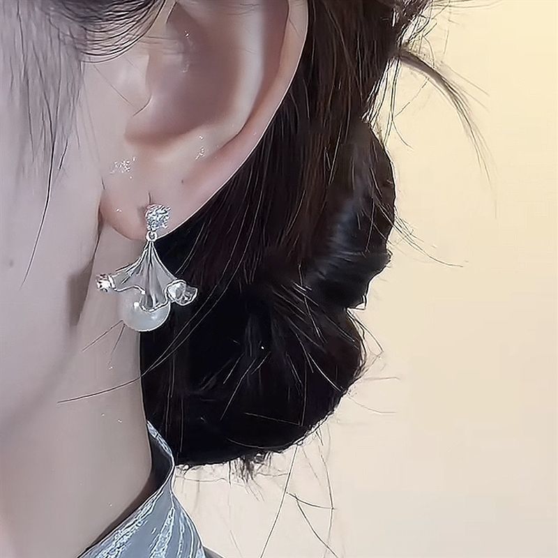 Pearl Ginkgo Earring Rhinestone Drop Faux