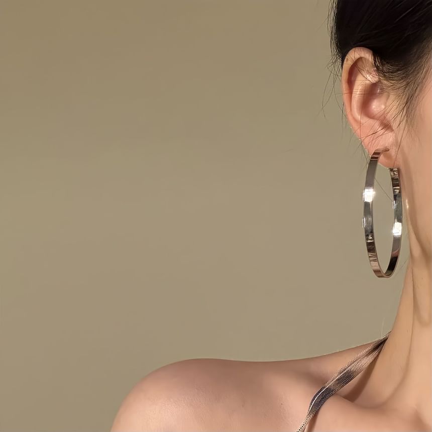 Leverback Hoop Shiny Earring