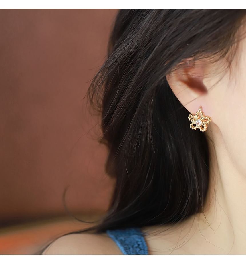 Flower Rhinestone Earring Huggie